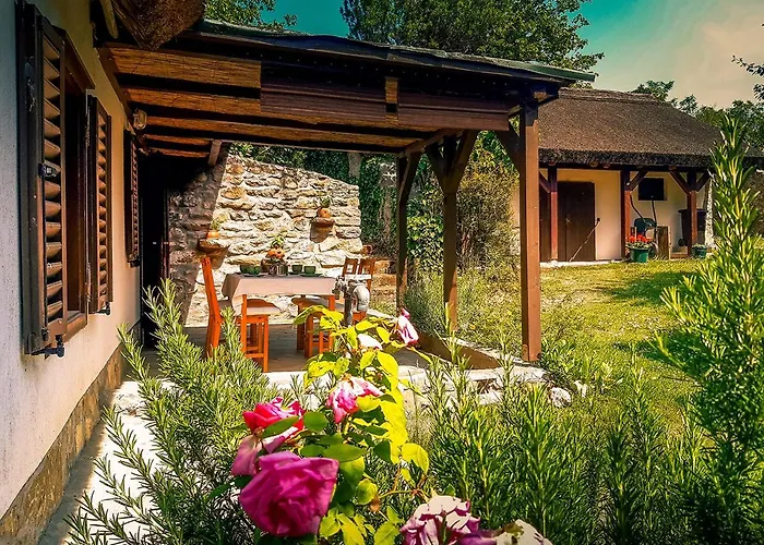 Tatil Evi Wild Boar - Romantic Getaway *