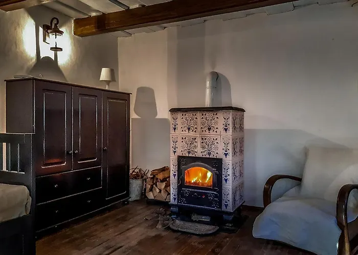 Wild Boar - Romantic Getaway Holiday home *